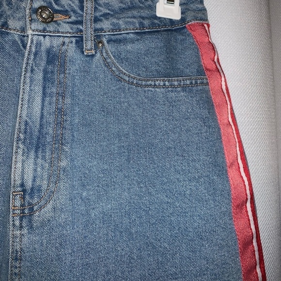 Zara denim skirt with red stripe - Picture 5 of 7